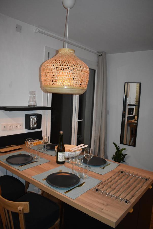 Le Duclos, Appartement Rez-De-Jardin Dinan Centre 外观 照片