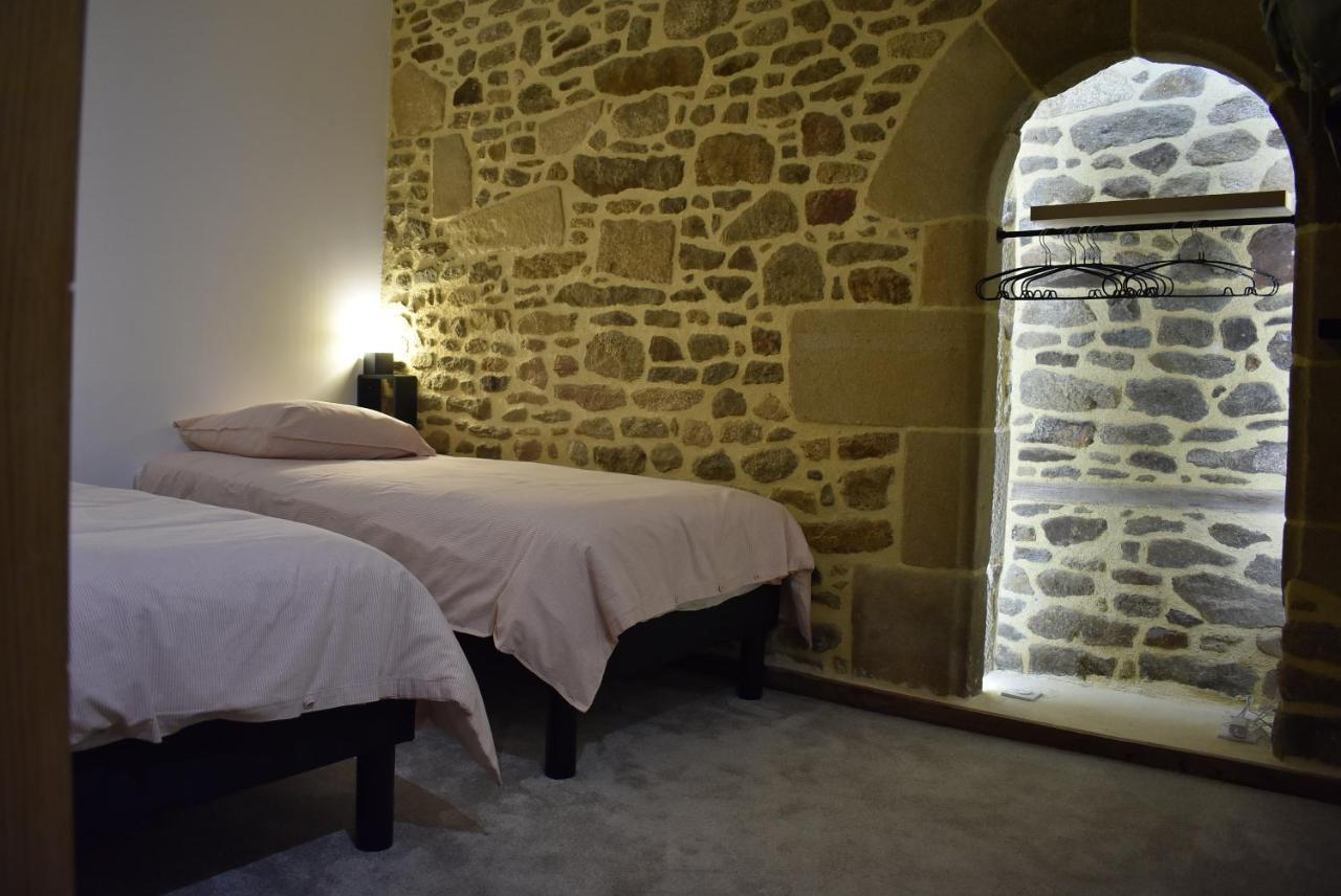 Le Duclos, Appartement Rez-De-Jardin Dinan Centre 外观 照片