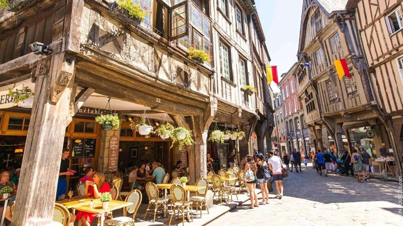 Le Duclos, Appartement Rez-De-Jardin Dinan Centre 外观 照片